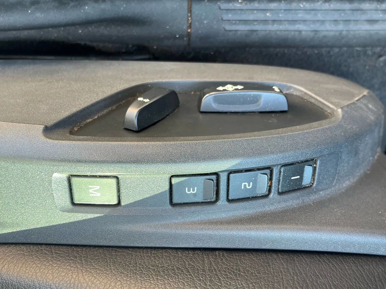 Used 2011 Volvo C30 T5 w/ Preferred Pkg image 19