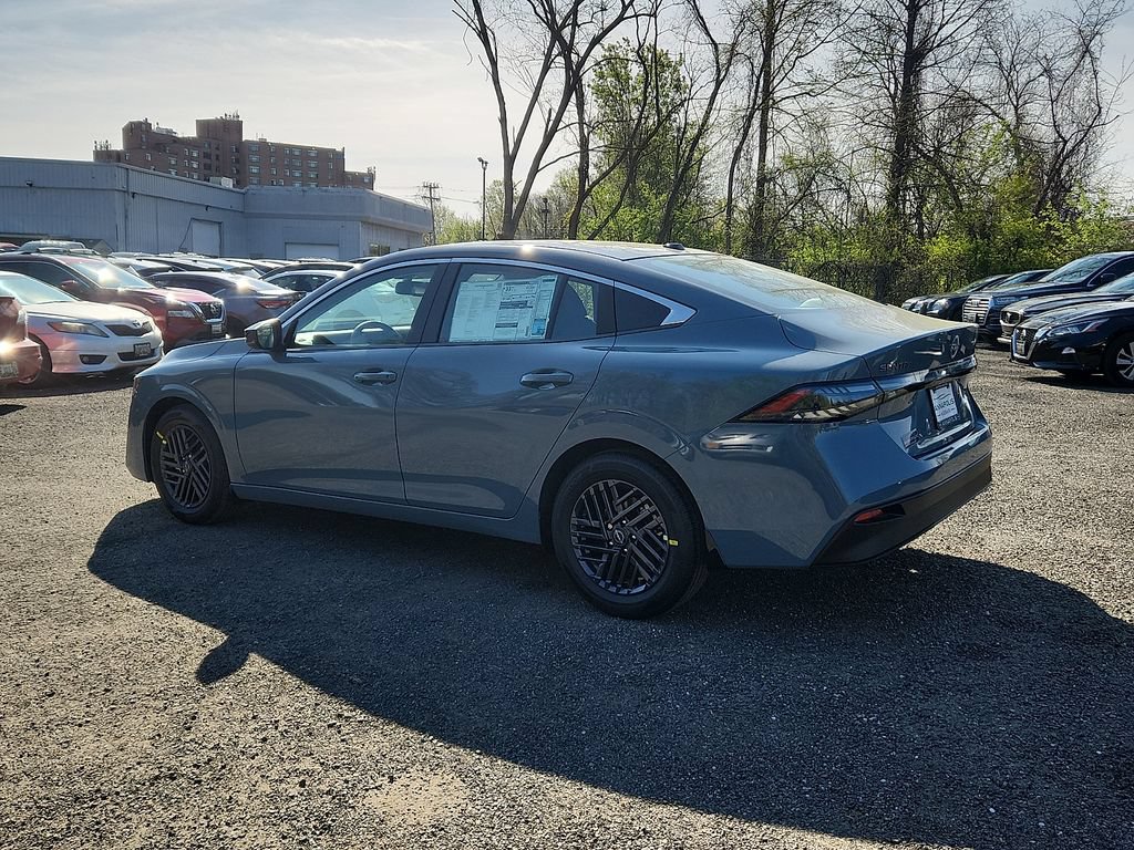 New 2026 Nissan Sentra SV w/ SV Convenience Package FWD image 3