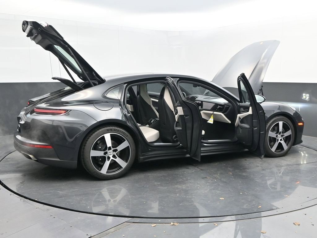 New 2025 Porsche Panamera image 46