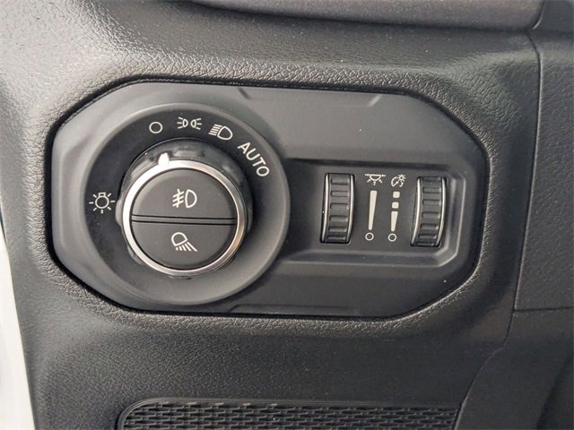 Used 2022 Jeep Gladiator Mojave w/ Trailer Tow Package image 13