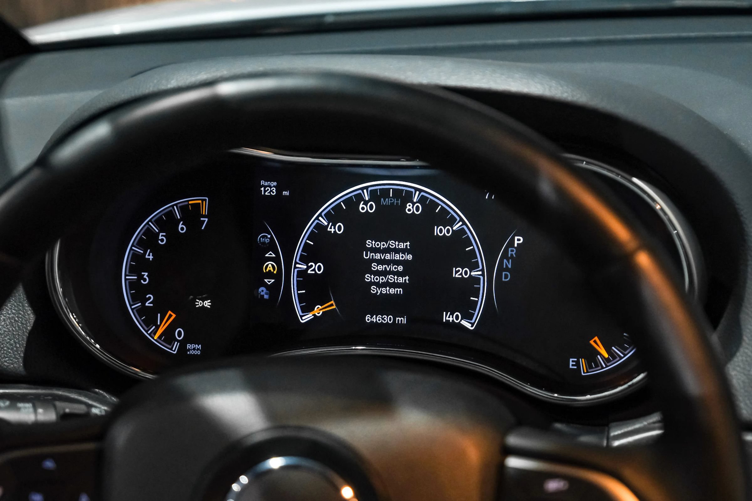 Used 2018 Jeep Grand Cherokee Altitude AWD/4WD image 19