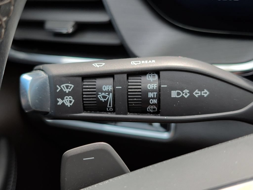 Used 2024 Buick Envision Preferred AWD/4WD image 44