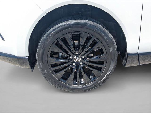 Used 2024 Toyota Venza Nightshade AWD/4WD image 26