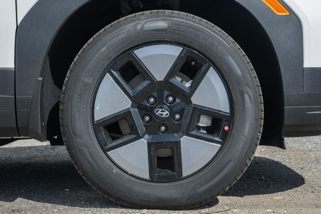 New 2026 Hyundai Santa Fe SE image 17