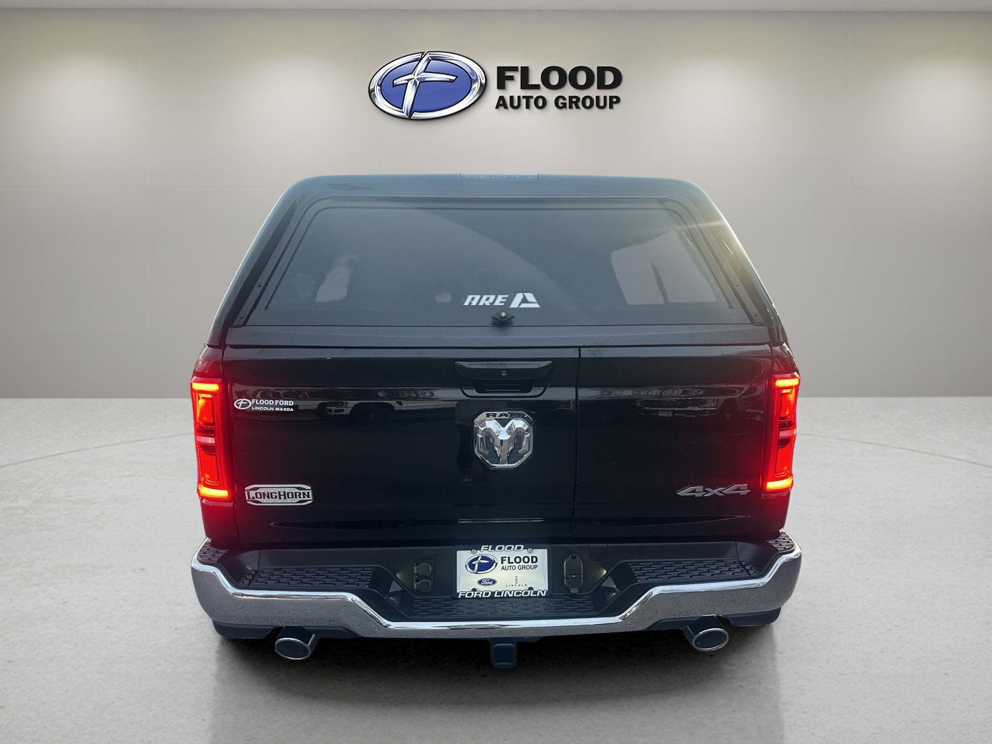 Used 2025 RAM 1500 Limited image 5