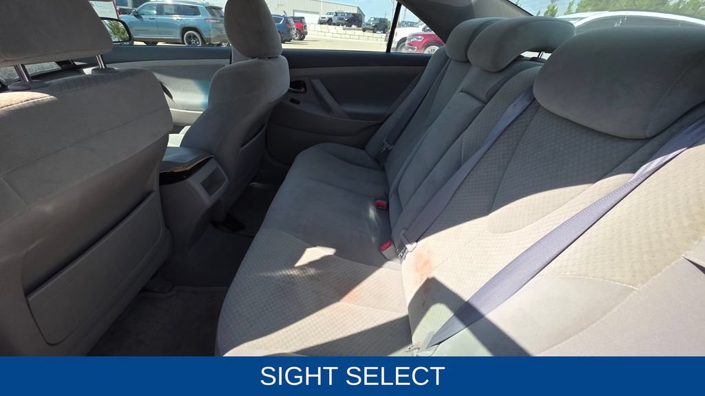 Used 2009 Toyota Camry LE FWD image 13