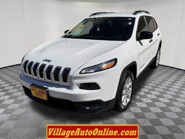 Used 2017 Jeep Cherokee Sport w/ Cold Weather Group FWD image 14