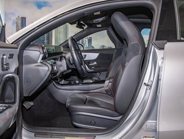 Used 2023 Mercedes-Benz CLA 250 4MATIC image 20