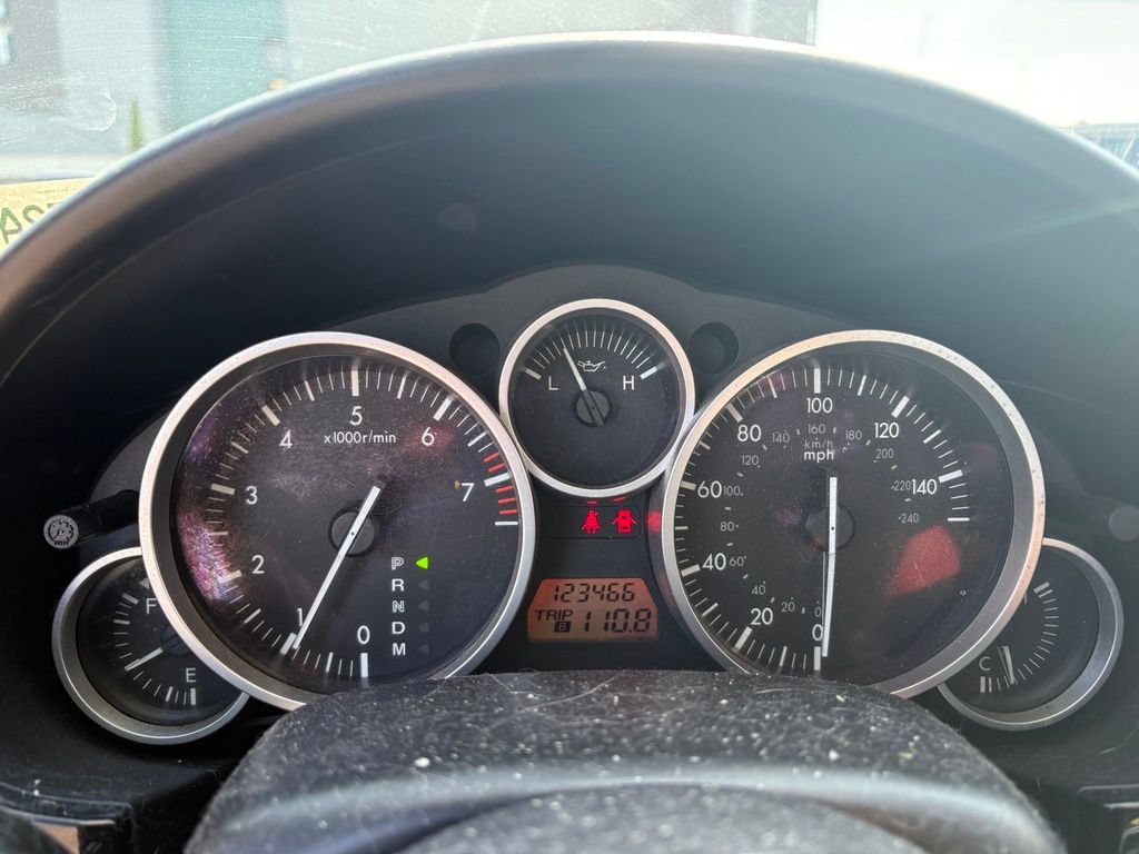 Used 2006 MAZDA MX-5 Miata Sport RWD image 13