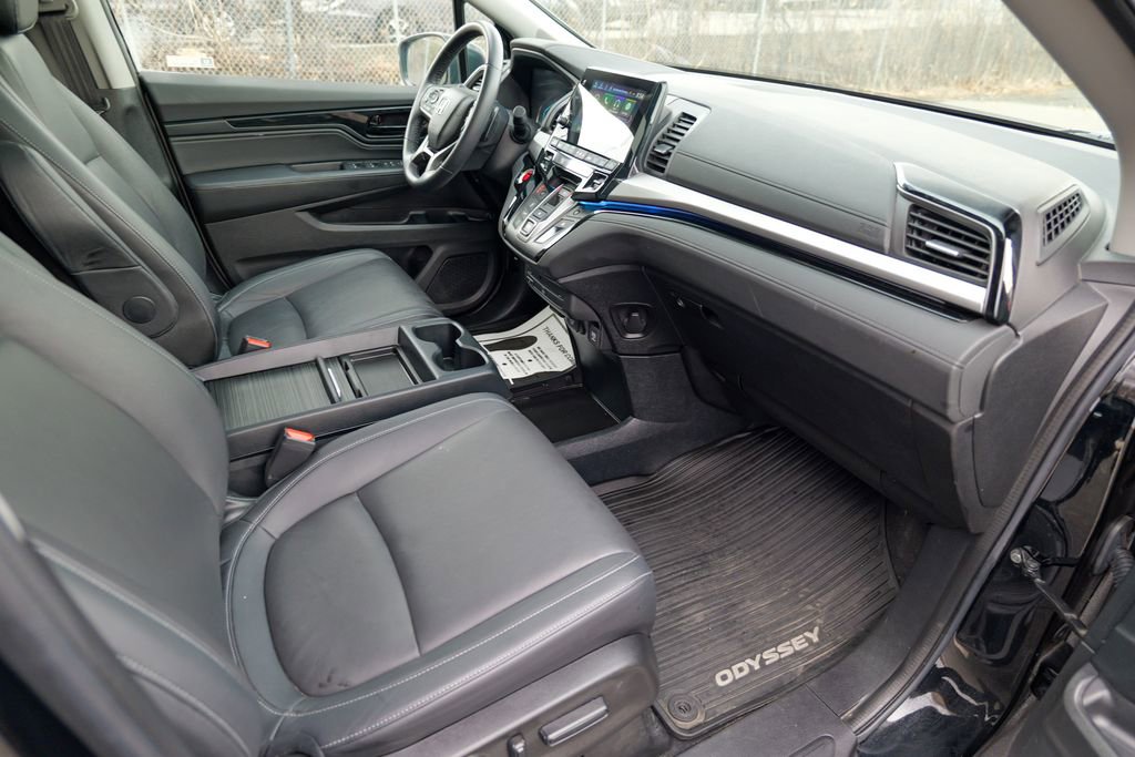 Used 2023 Honda Odyssey Touring image 36