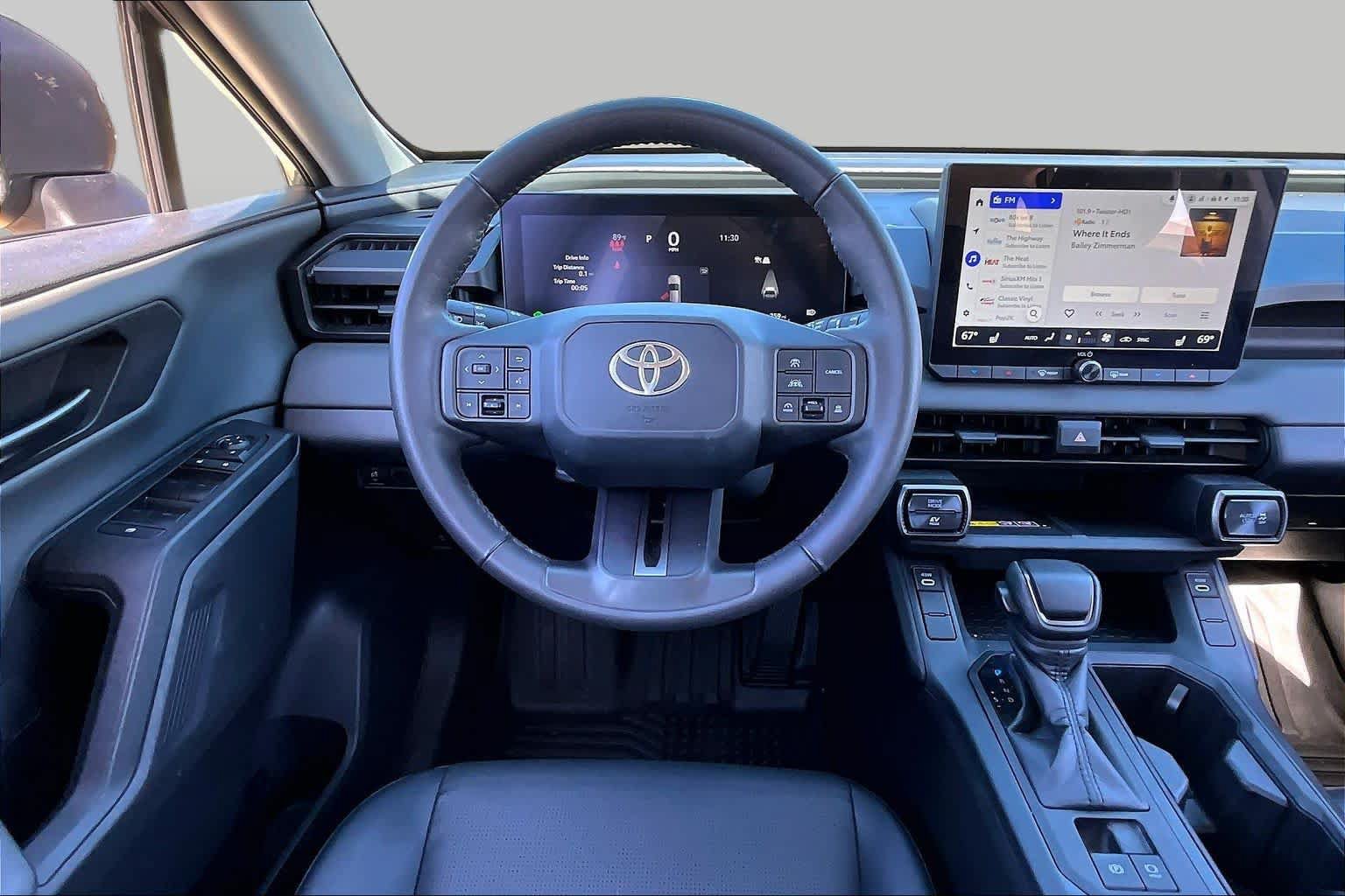 Used 2026 Toyota RAV4 XLE Premium FWD image 6
