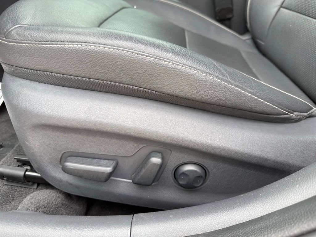 Used 2019 Hyundai Ioniq Limited image 15