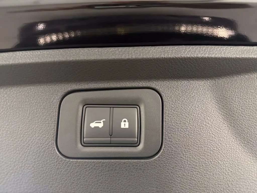 New 2026 Nissan Armada Platinum Reserve AWD/4WD image 9