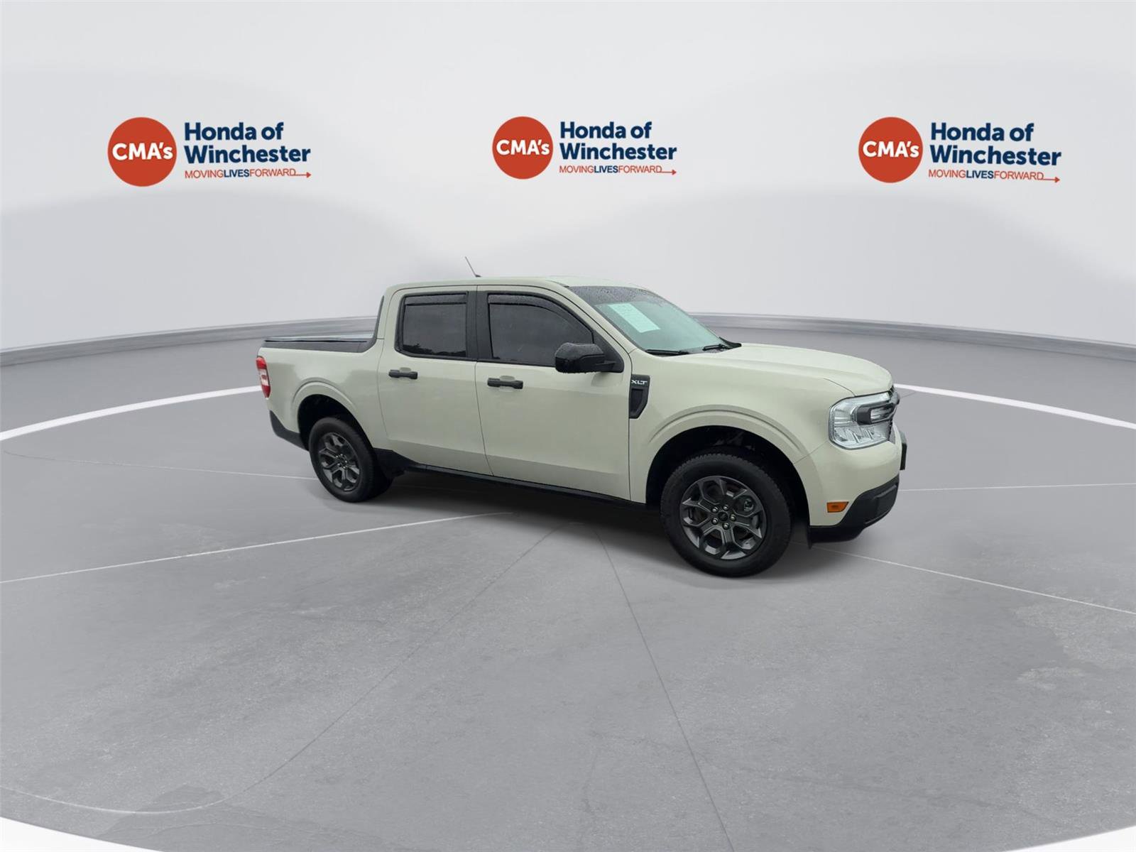 Used 2024 Ford Maverick XLT w/ XLT Luxury Package FWD image 2