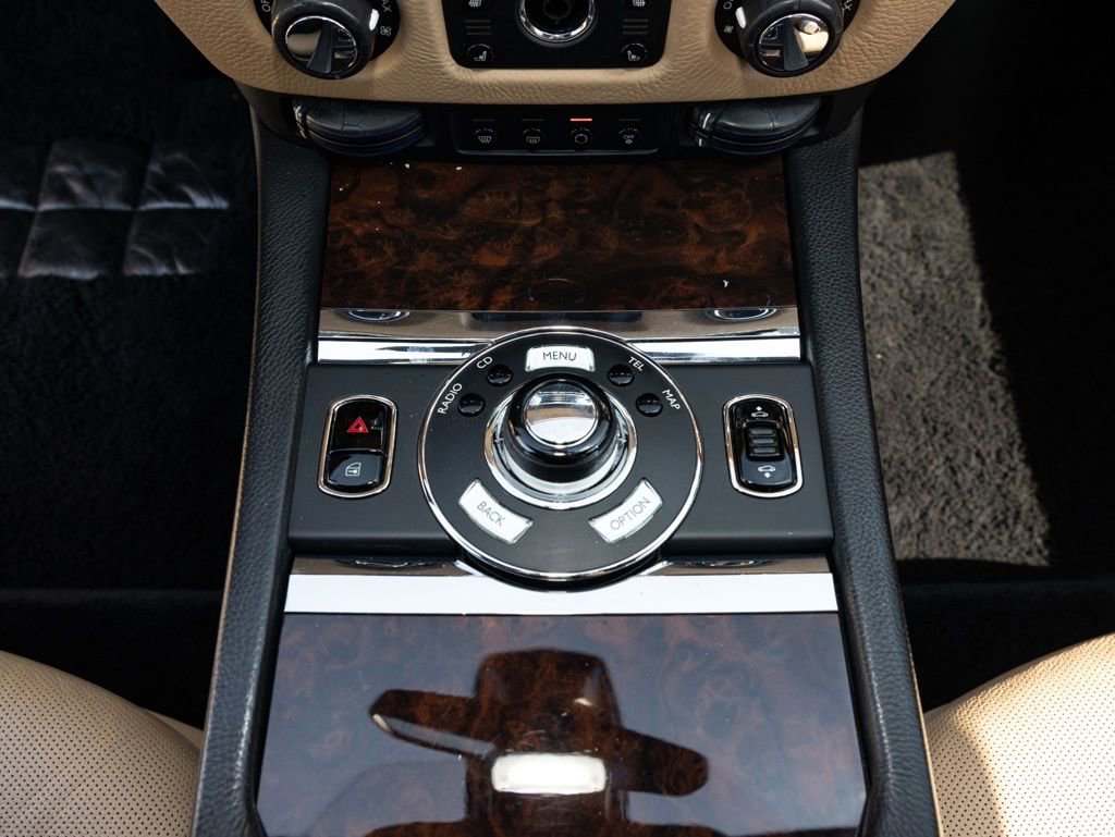 Used 2013 Rolls-Royce Ghost image 43