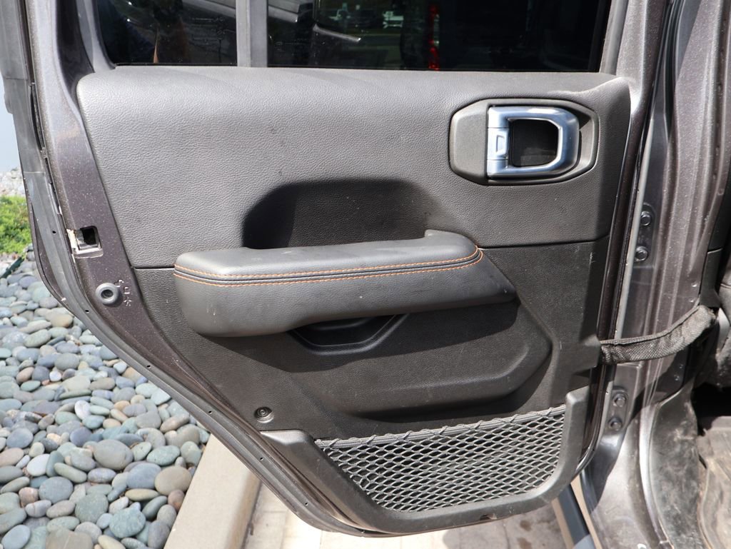 Used 2021 Jeep Gladiator Mojave image 13