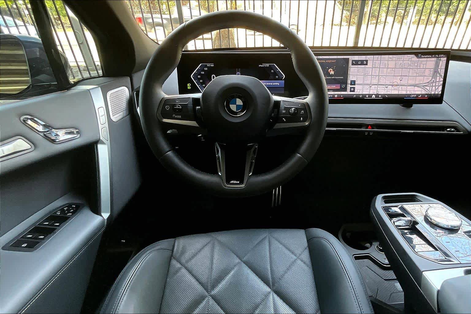 Used 2026 BMW iX xDrive45 image 5