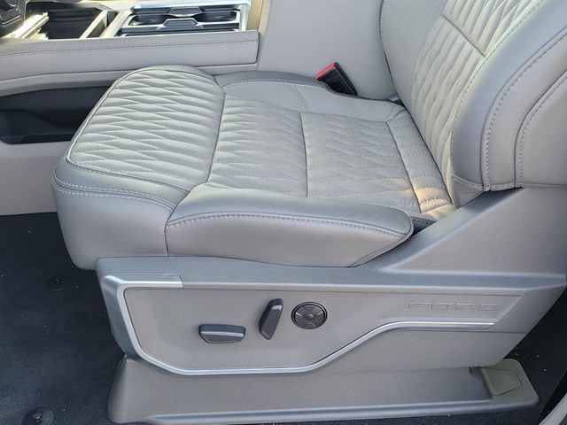New 2026 Ford F350 Platinum w/ Platinum Plus Package AWD/4WD image 21