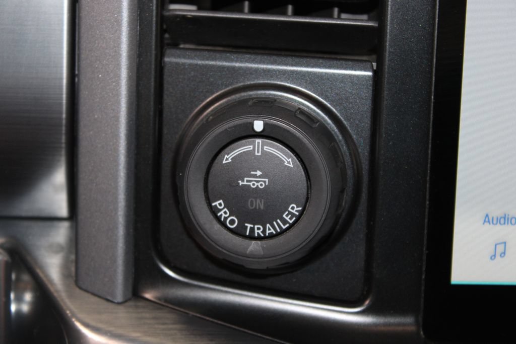Used 2021 Ford F150 Lariat AWD/4WD image 45