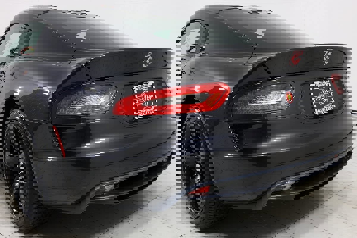 Used 2014 SRT Viper SRT-10 image 34