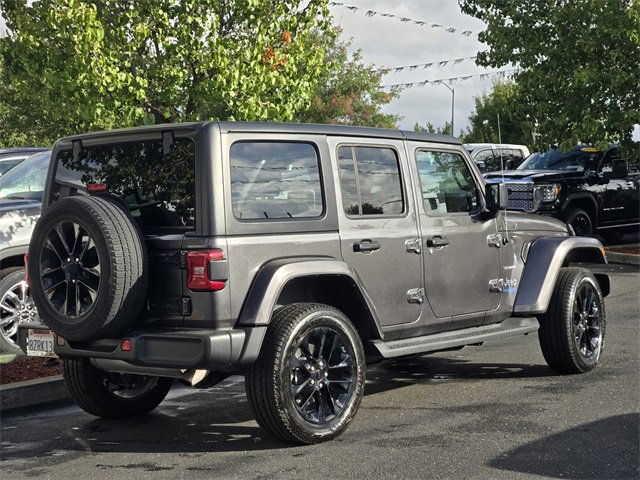 Used 2021 Jeep Wrangler Unlimited Sahara image 4