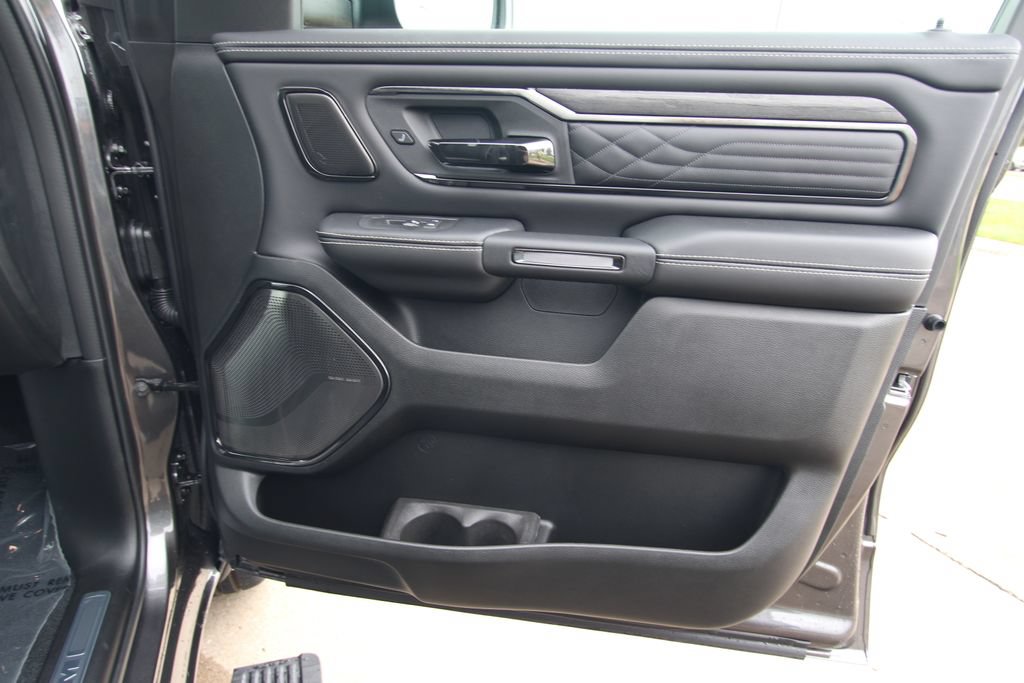 New 2026 RAM 1500 Limited AWD/4WD image 47