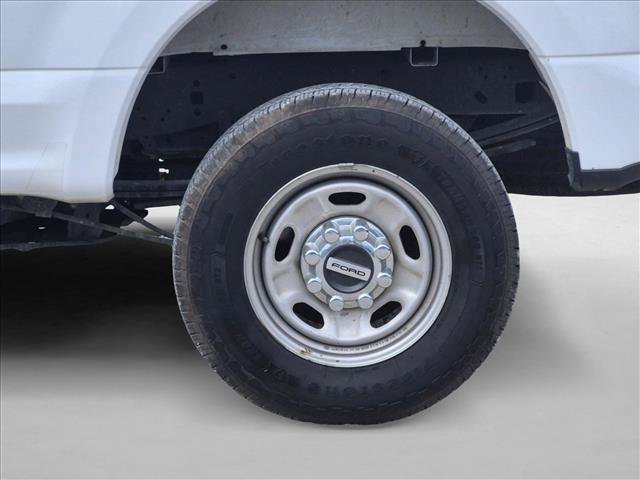 Used 2022 Ford F250 XL w/ Power Equipment Group AWD/4WD image 15