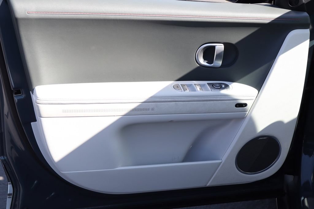 Used 2024 Hyundai Ioniq 5 Limited RWD image 17