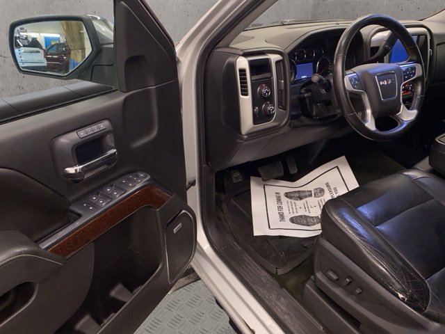 Used 2015 GMC Sierra 1500 SLT w/ SLT Crew Cab Value Package AWD/4WD image 19
