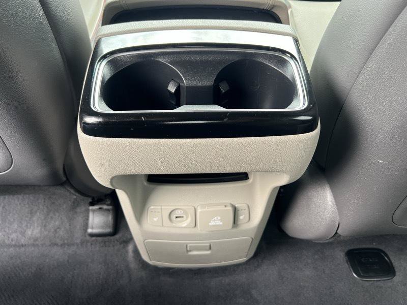 Used 2015 Kia Sedona SX FWD image 13