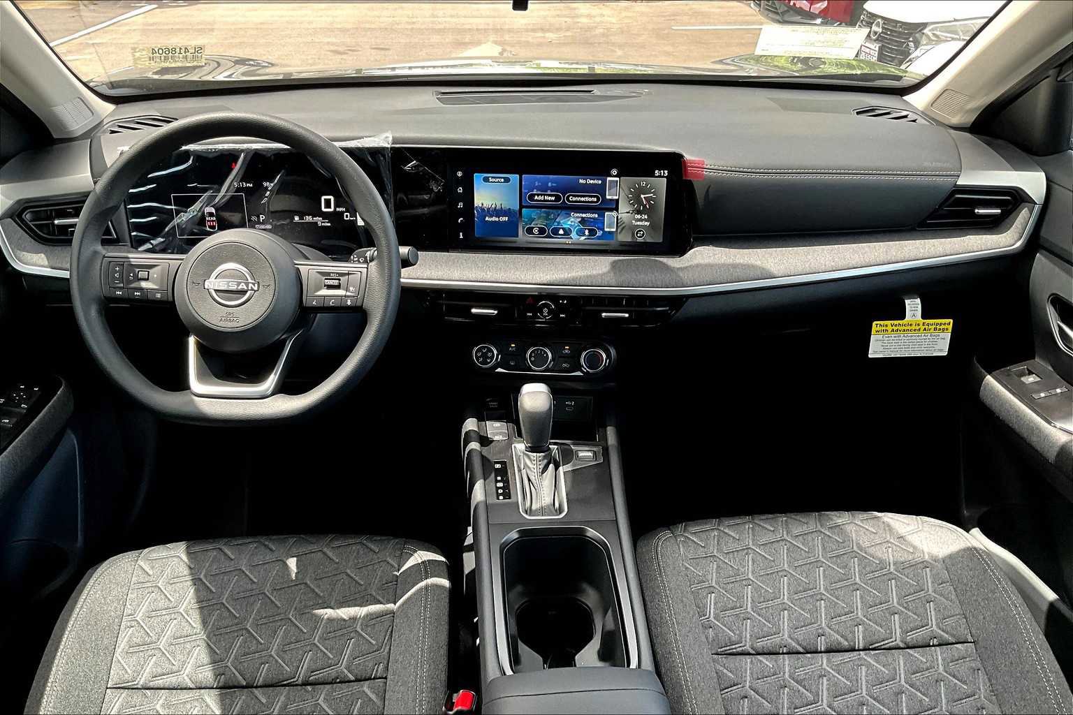 New 2025 Nissan Kicks SV image 5