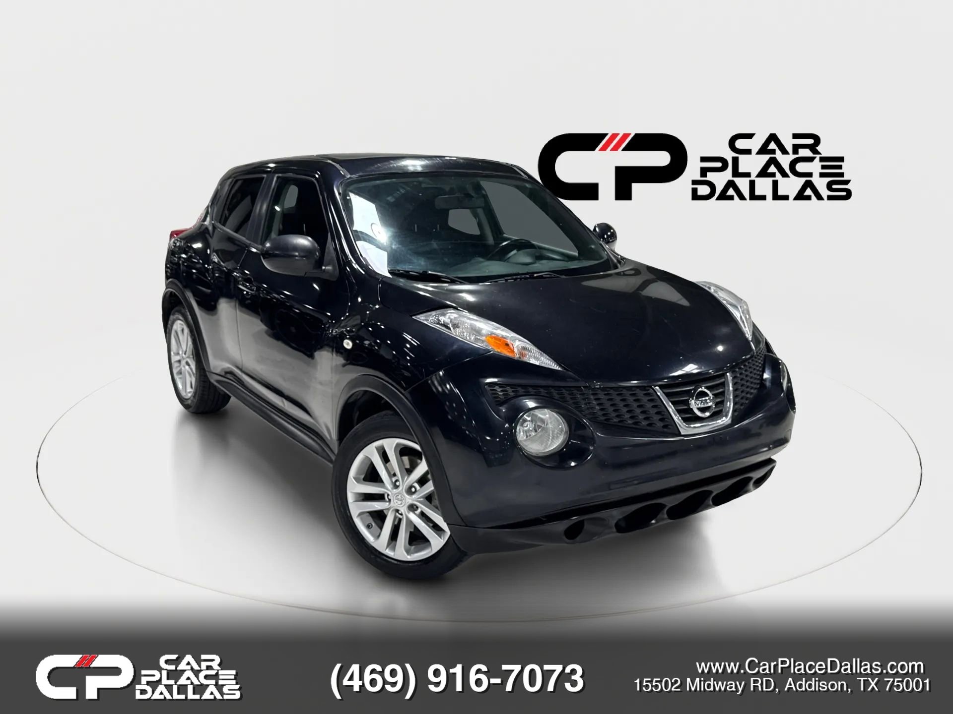Used 2013 Nissan Juke SV image 1