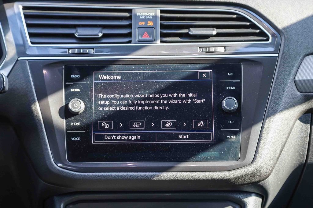 Used 2022 Volkswagen Tiguan SE FWD image 14