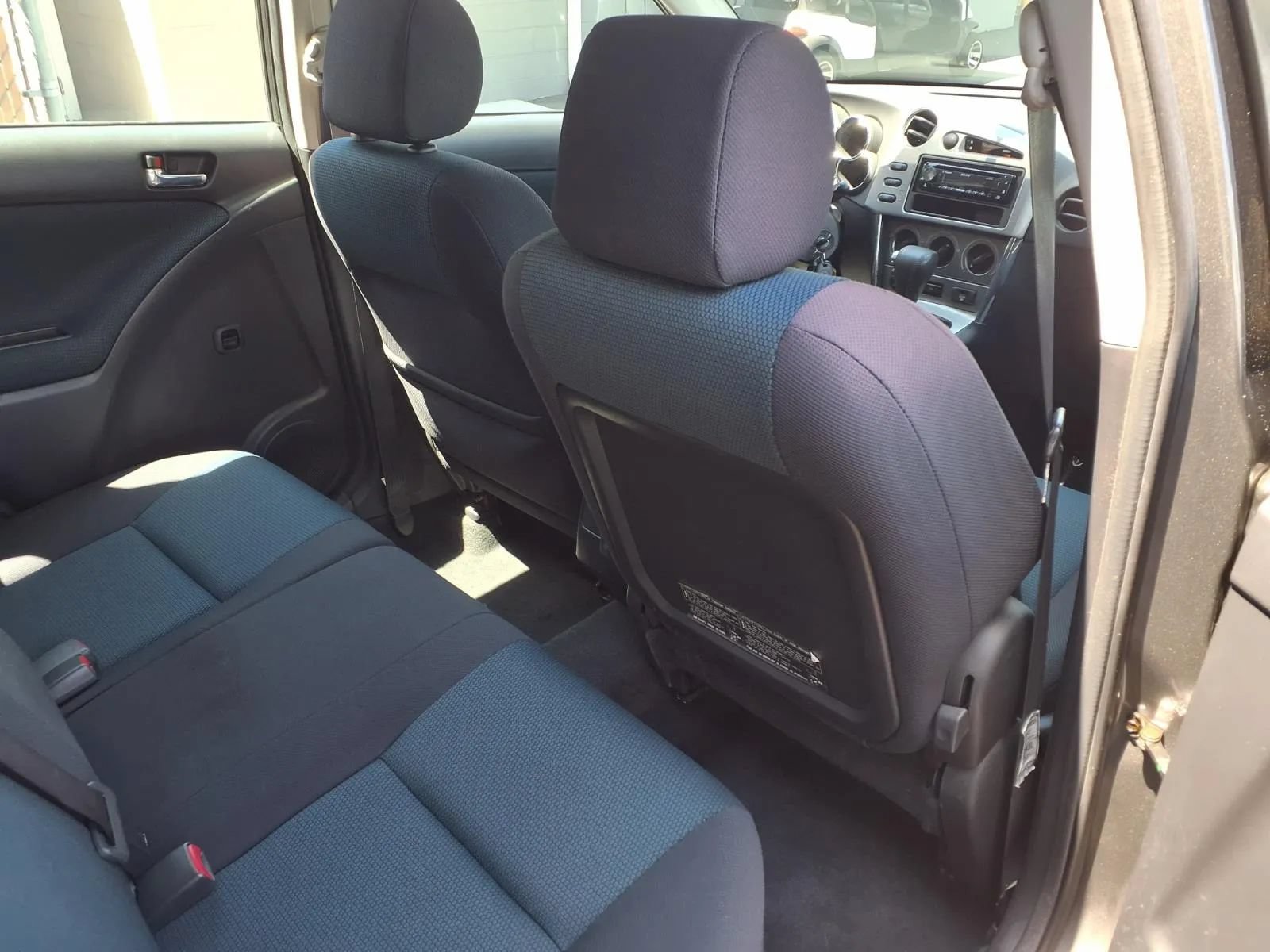 Used 2005 Toyota Matrix XR FWD image 32