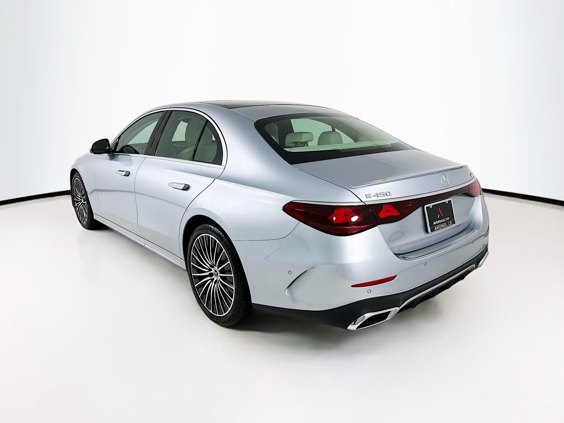 New 2026 Mercedes-Benz E 450 4MATIC Sedan image 6