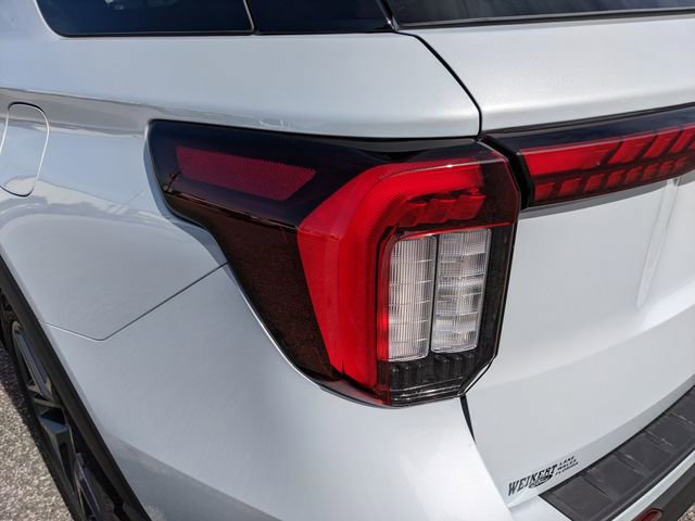 New 2026 Ford Explorer ST RWD image 10