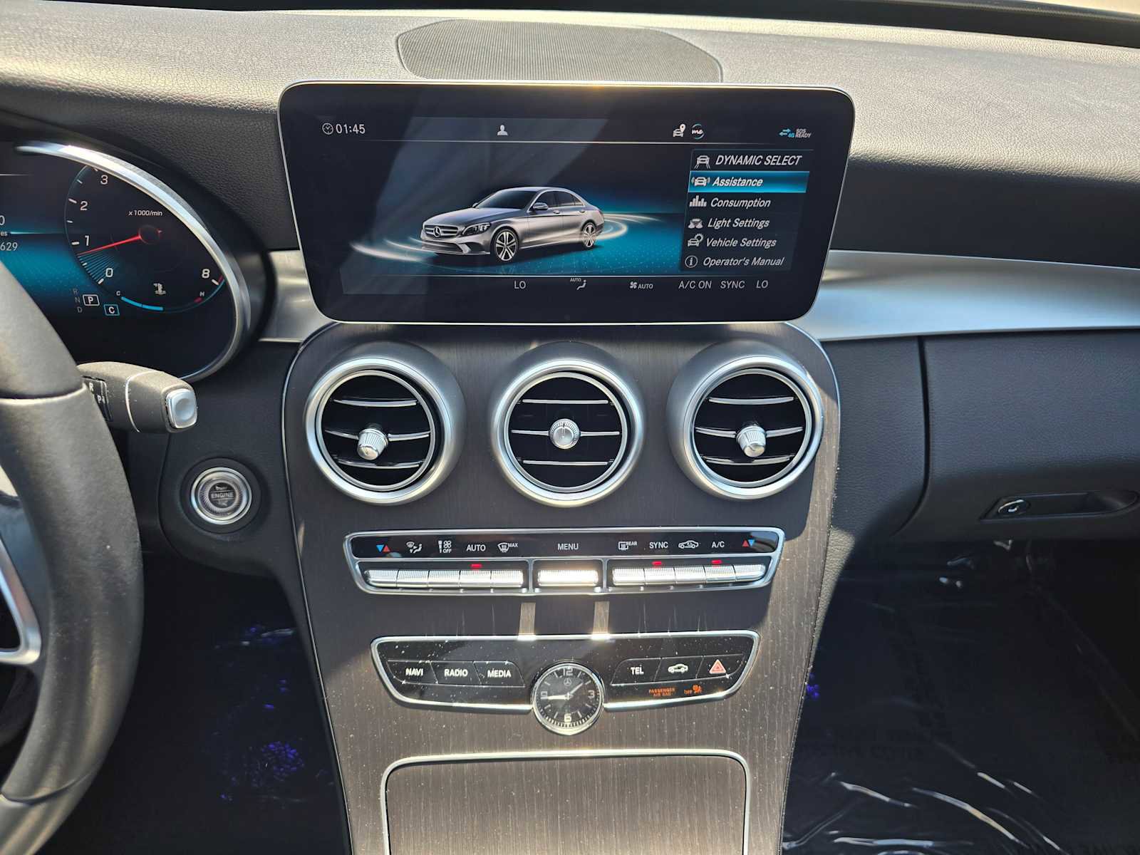 Used 2021 Mercedes-Benz C 300 Sedan image 28