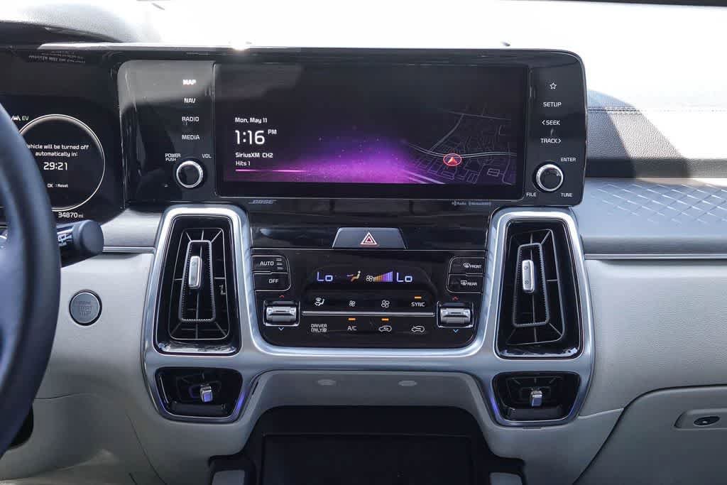 Certified 2023 Kia Sorento SX Prestige AWD/4WD image 12
