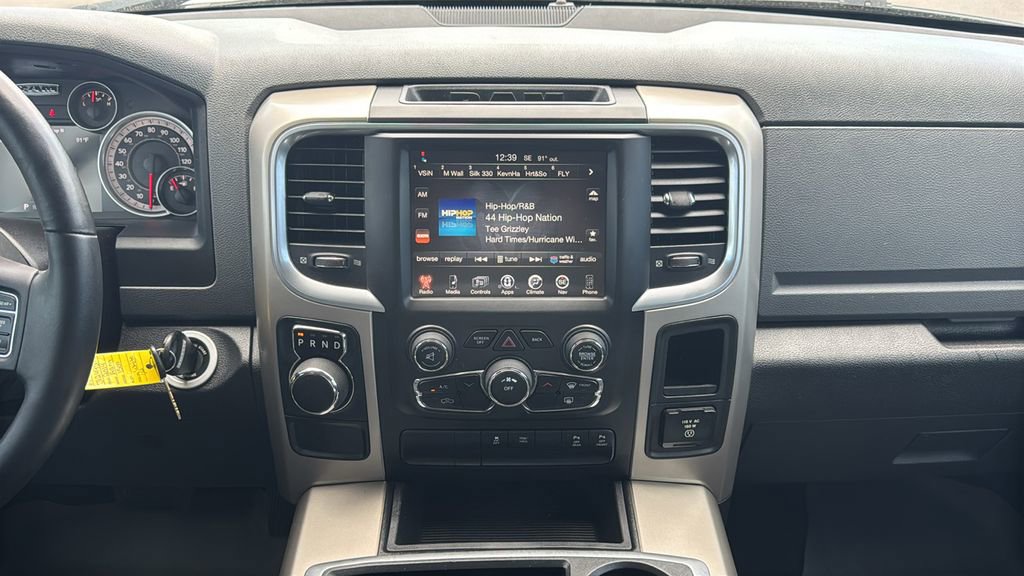 Used 2014 RAM 1500 Big Horn RWD image 20