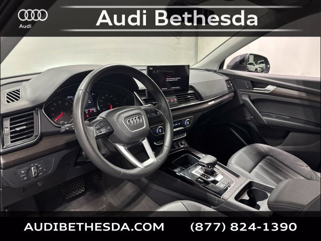 Used 2023 Audi Q5 Premium w/ Convenience Package AWD/4WD image 13