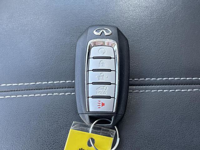 Certified 2023 INFINITI QX60 Luxe w/ Cargo Package AWD/4WD image 23