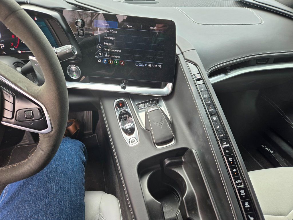 Used 2023 Chevrolet Corvette Stingray Premium Conv w/ Z51 Performance Package image 7