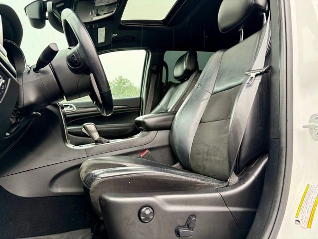 Used 2019 Jeep Grand Cherokee Altitude image 27