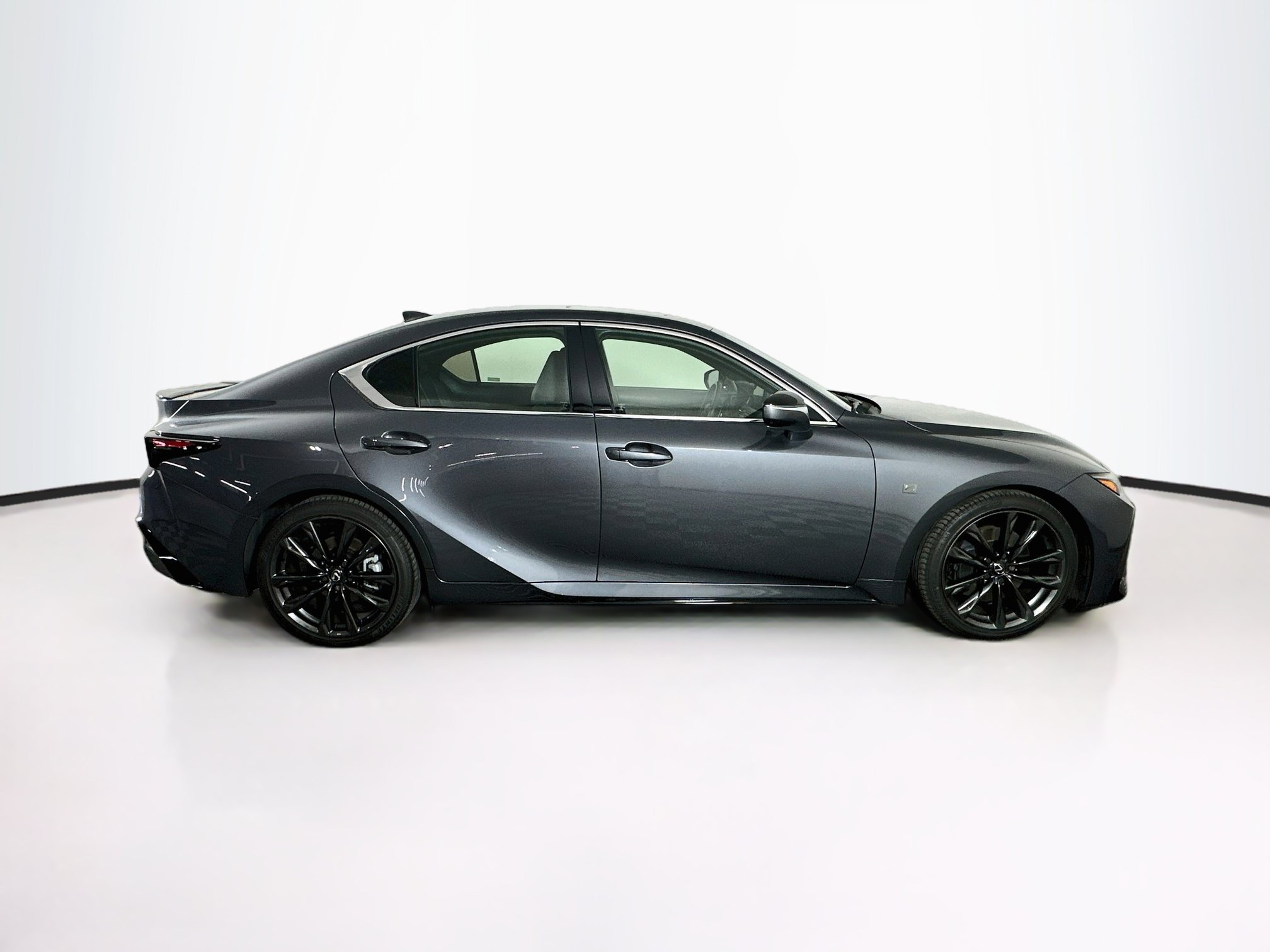 Used 2024 Lexus IS 350 F Sport RWD image 10