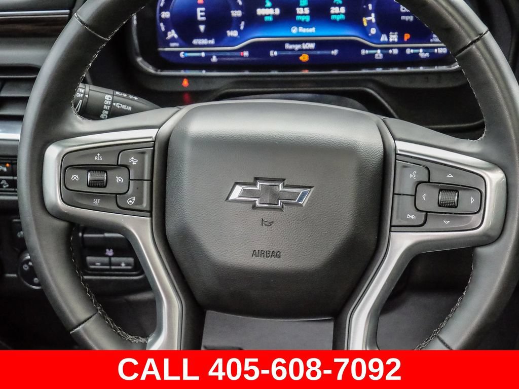 Used 2023 Chevrolet Suburban Z71 w/ Off-Road Capability Package AWD/4WD image 33