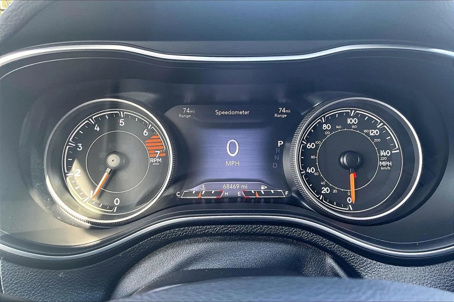 Used 2019 Jeep Cherokee Limited image 21