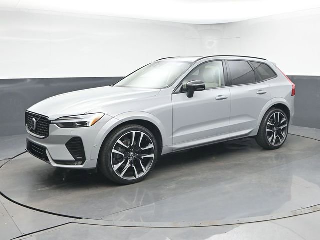 Used 2024 Volvo XC60 B5 Ultimate w/ Protection Package Premier image 4