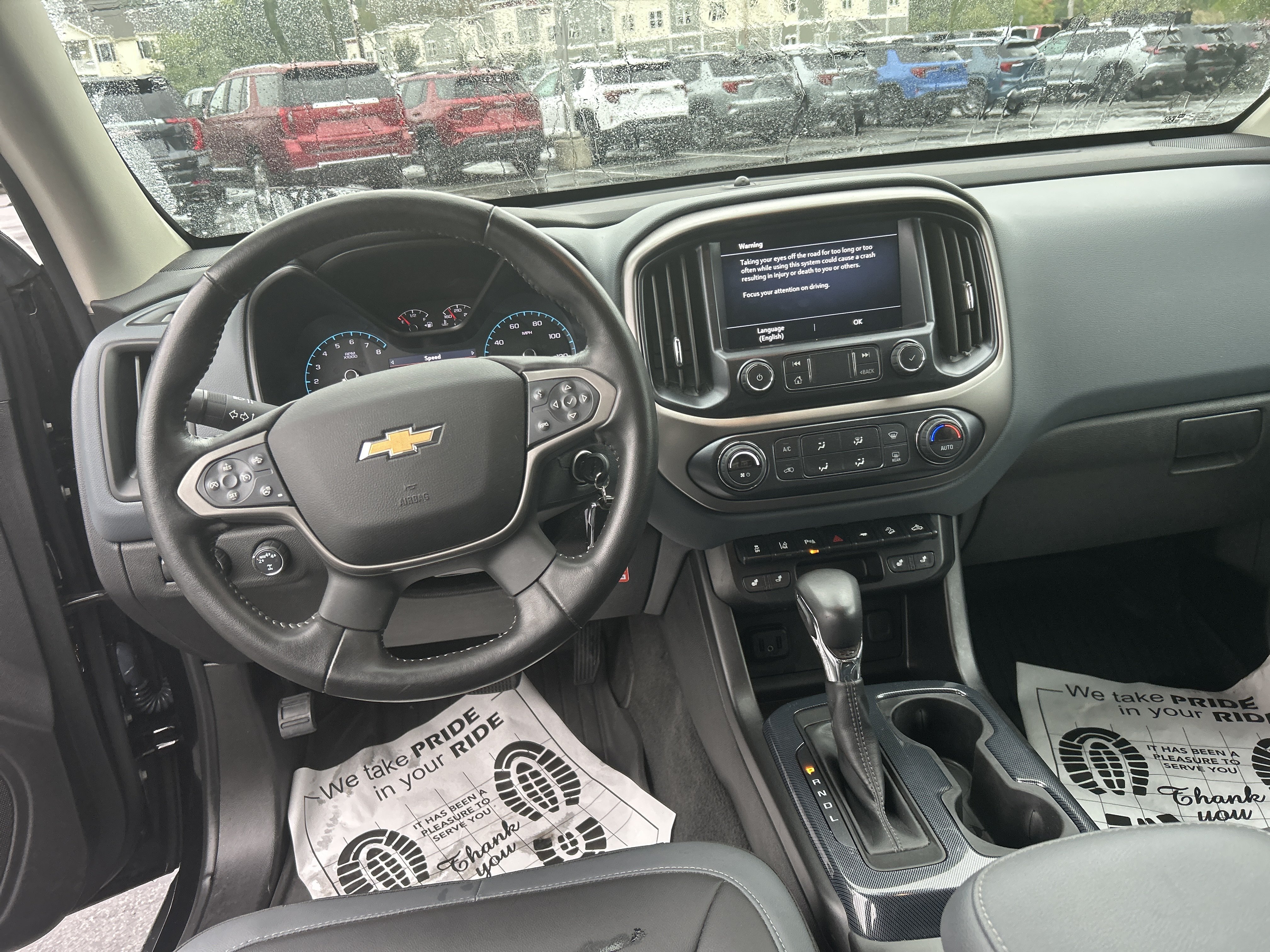 Used 2022 Chevrolet Colorado Z71 w/ Z71 Midnight Edition AWD/4WD image 29