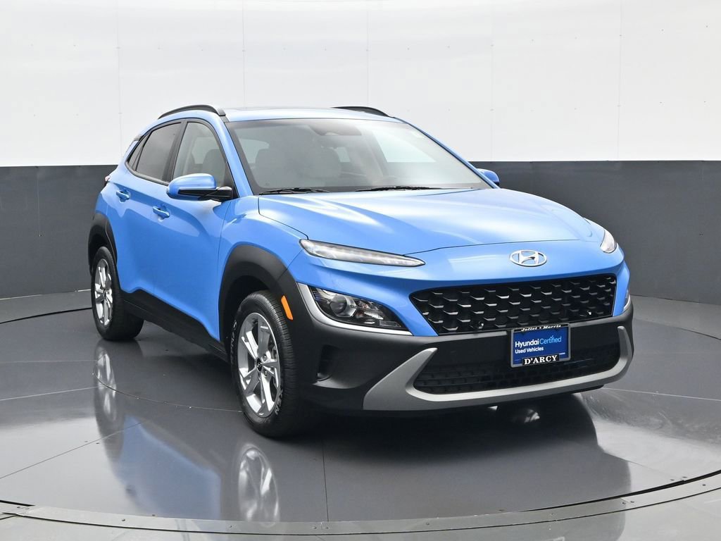 Certified 2022 Hyundai Kona SEL w/ Convenience Package AWD/4WD image 3