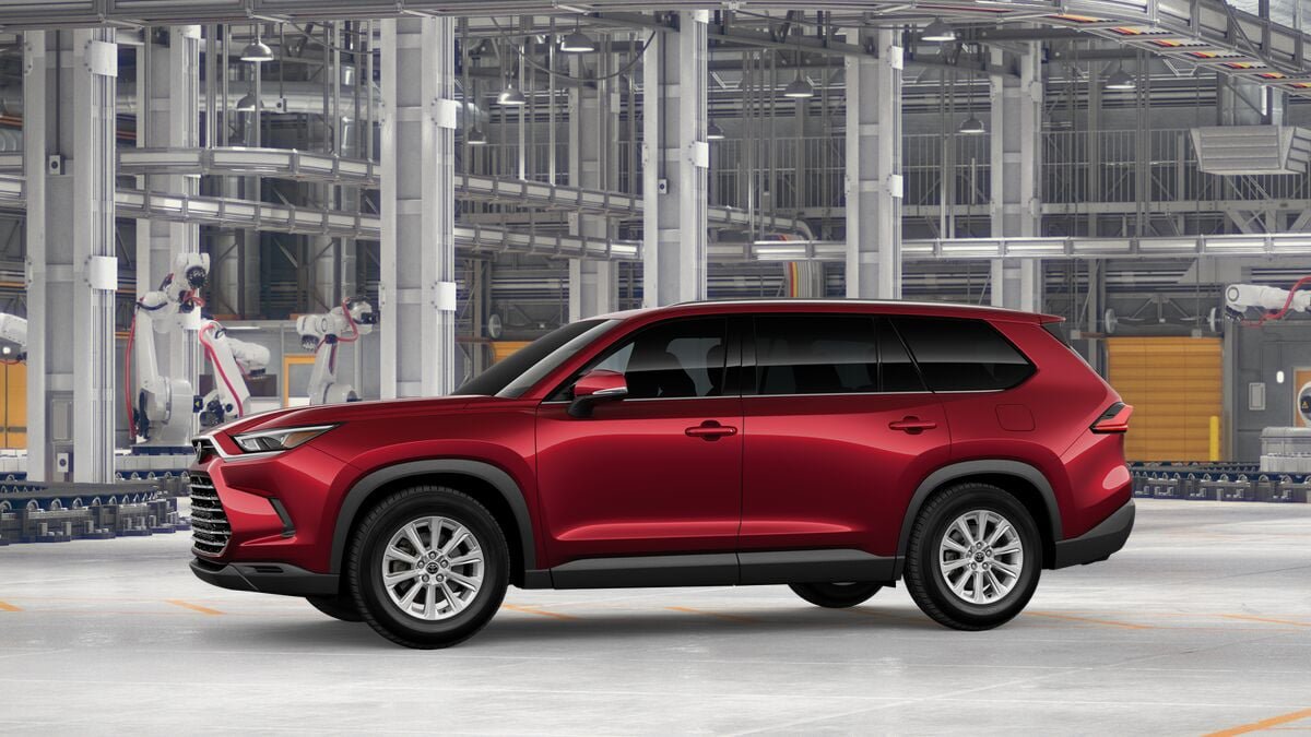 New 2026 Toyota Grand Highlander AWD Hybrid image 3